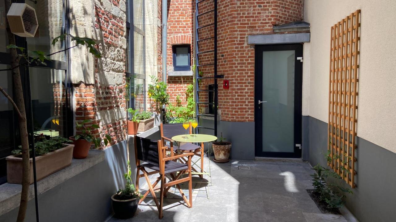 Duplex In Historical Centre With Private Courtyard Apartment แอนต์เวิร์ป ภายนอก รูปภาพ