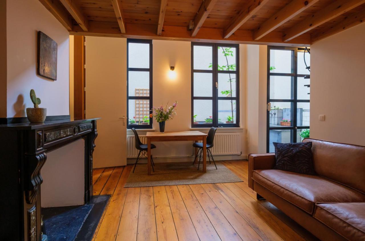 Duplex In Historical Centre With Private Courtyard Apartment แอนต์เวิร์ป ภายนอก รูปภาพ