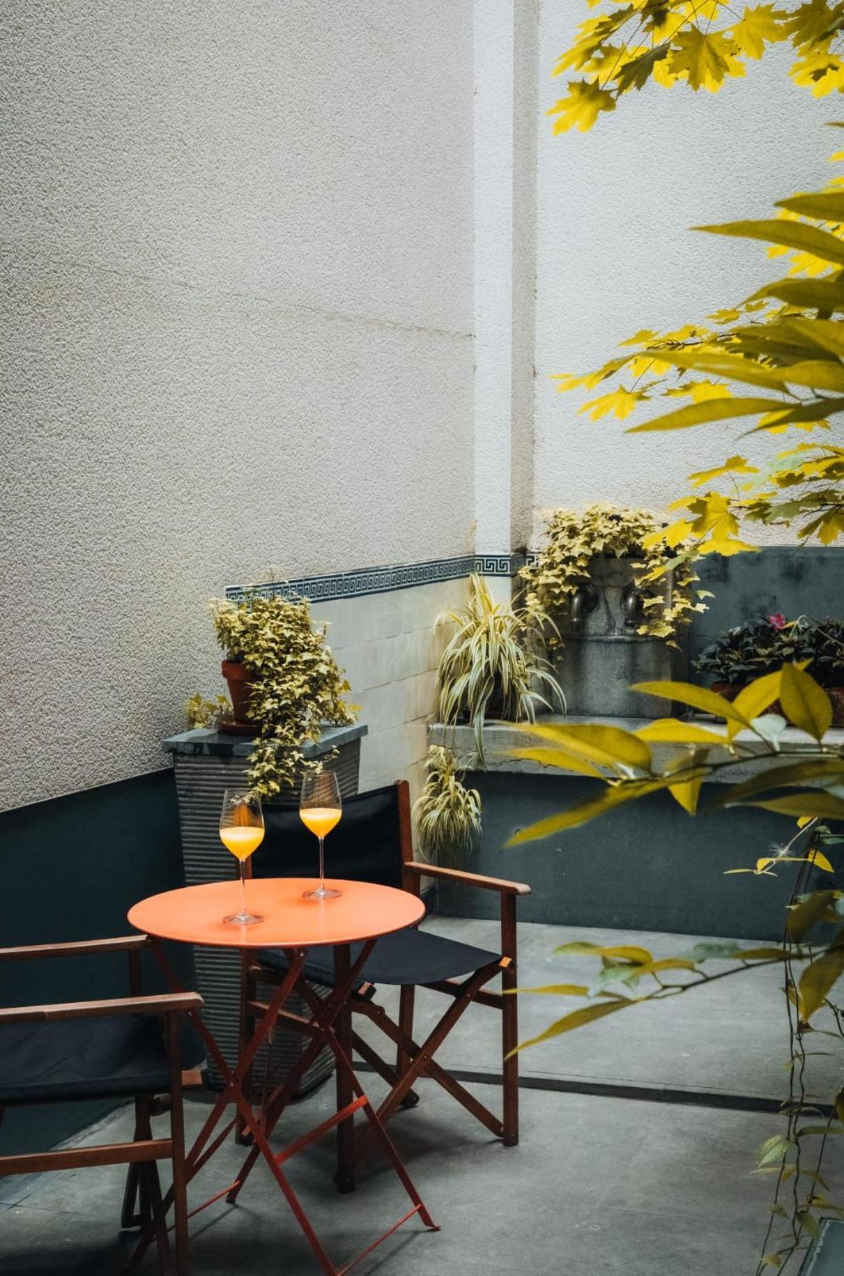 Duplex In Historical Centre With Private Courtyard Apartment แอนต์เวิร์ป ภายนอก รูปภาพ